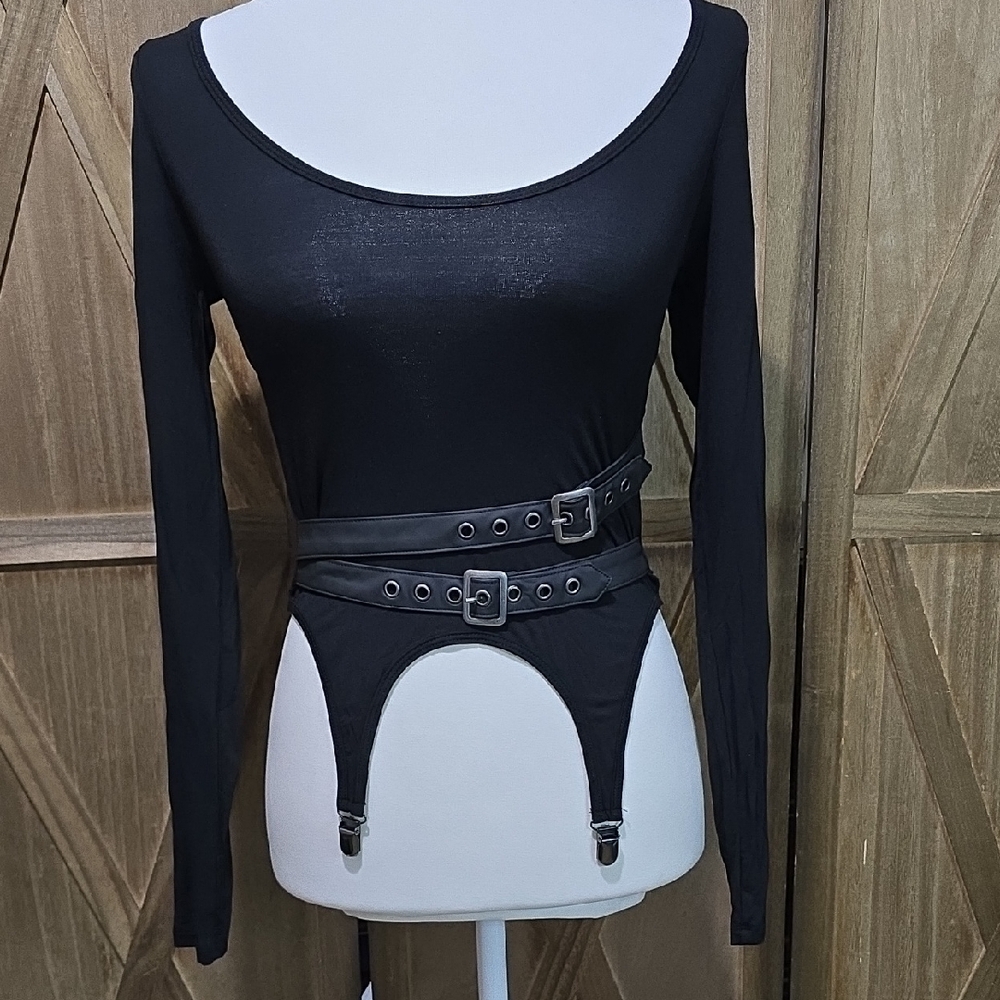 NWT Widow Black Long Sleeve Sheer Strappy Top Size Small
